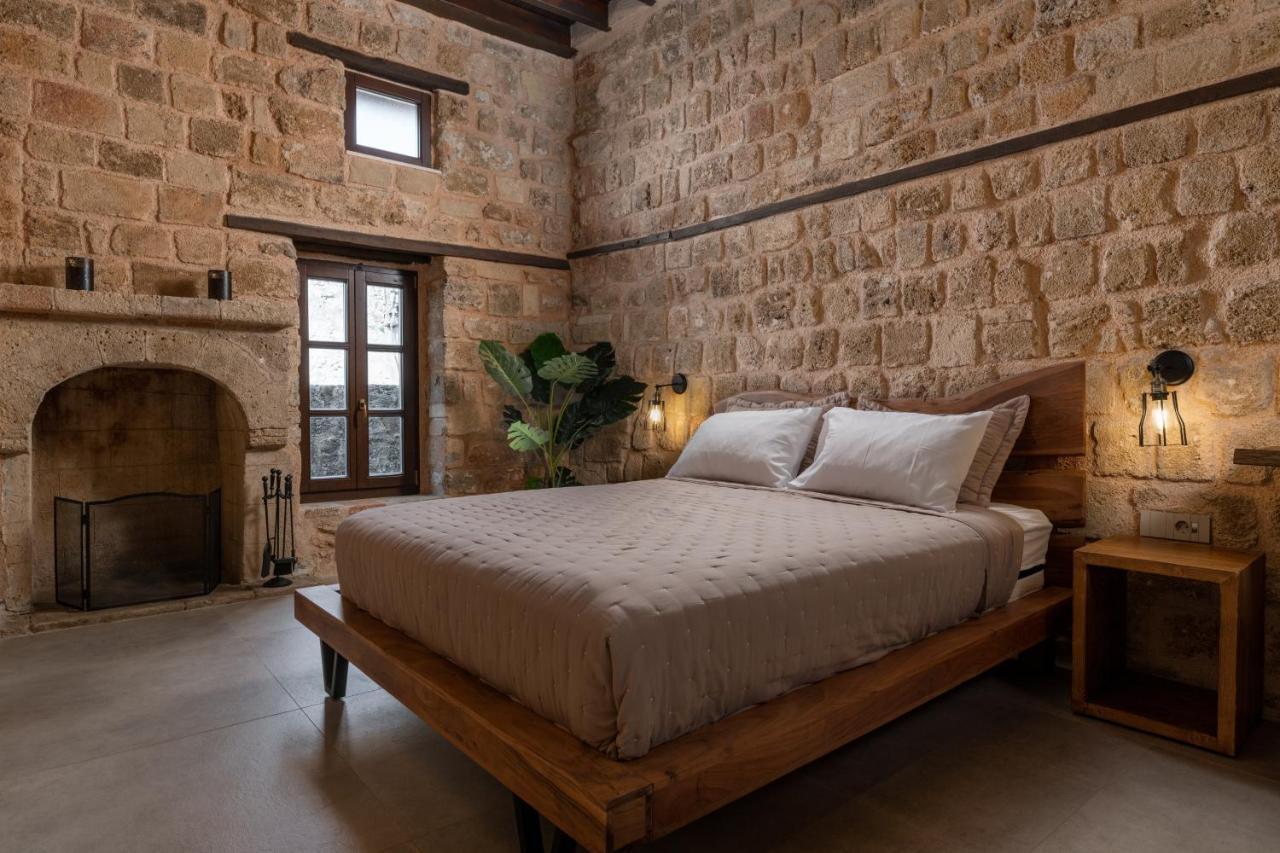 Ancient Knights Luxury Suites Rhodes City Eksteriør billede