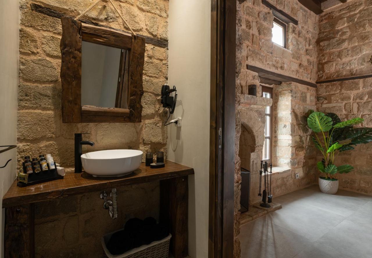 Ancient Knights Luxury Suites Rhodes City Eksteriør billede