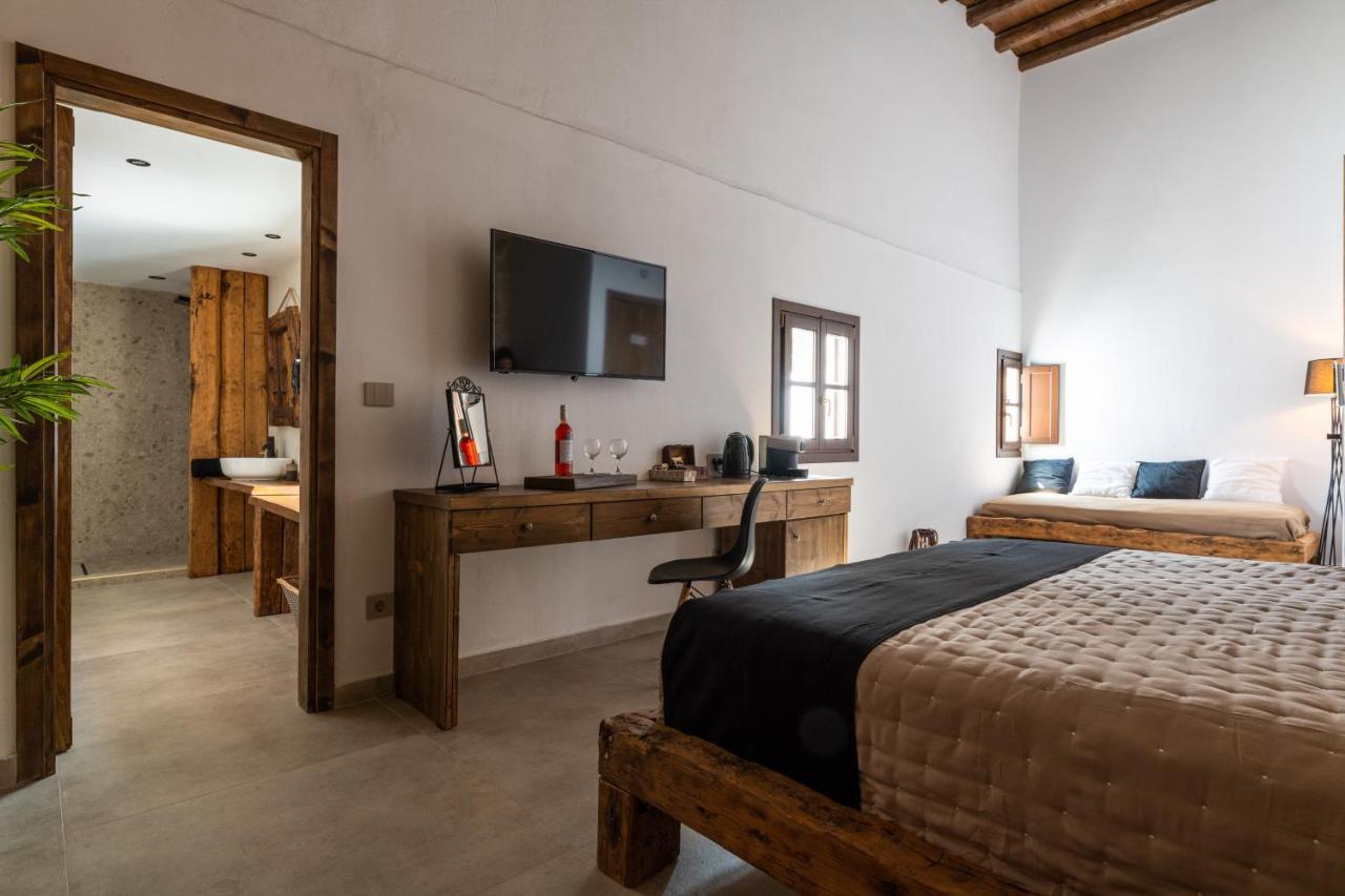 Ancient Knights Luxury Suites Rhodes City Eksteriør billede